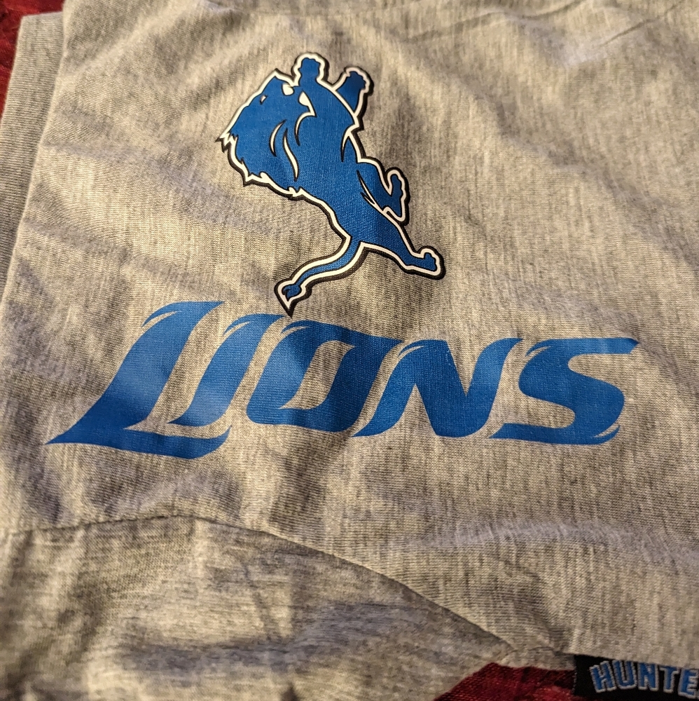 NWOT Authorized Detroit Lions Football Doggie Jersey T-Shirt - Picture 5 of 6